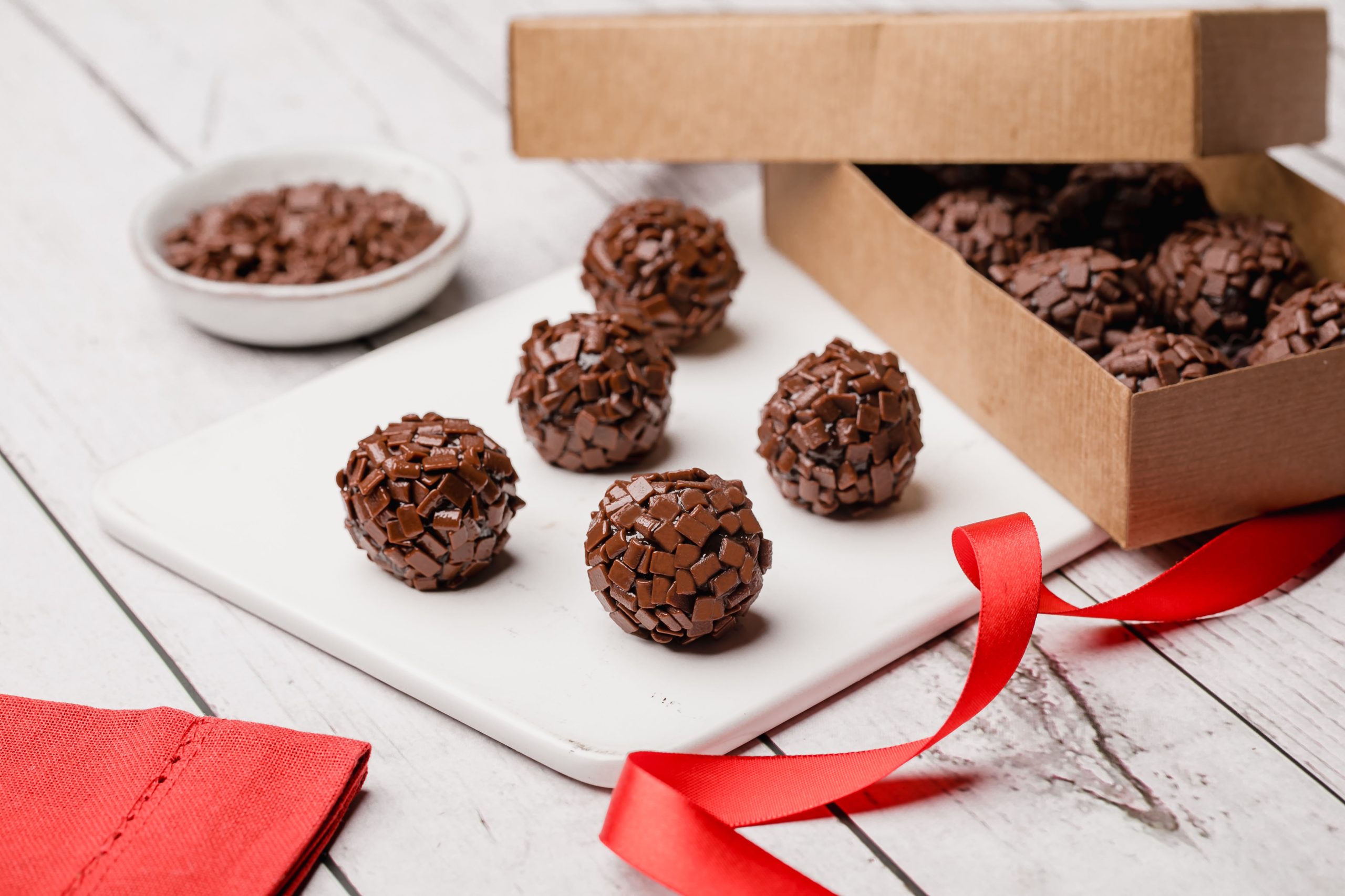 Brigadeiro com Ingredientes Plant-based