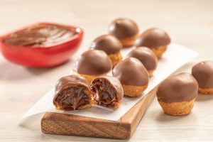 Carolina Recheada com Creme de Chocolate