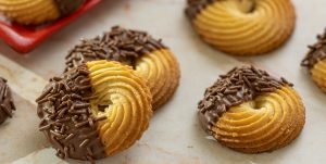 Petit Four